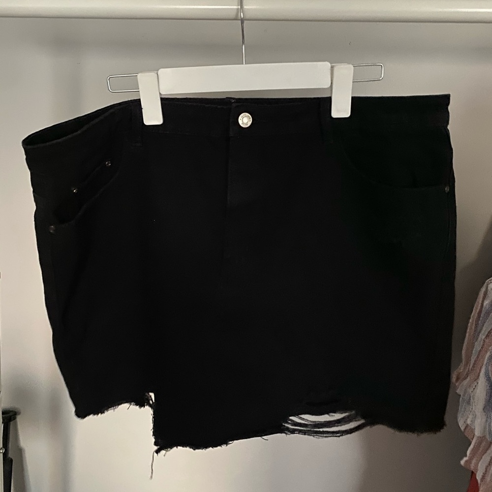 MissGuided Black Denim Skirt
